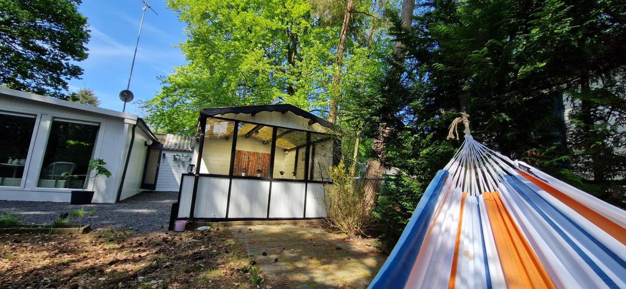 "Dennenhuisje" Op Bospark Ijsselheide Hattemerbroek Exterior photo